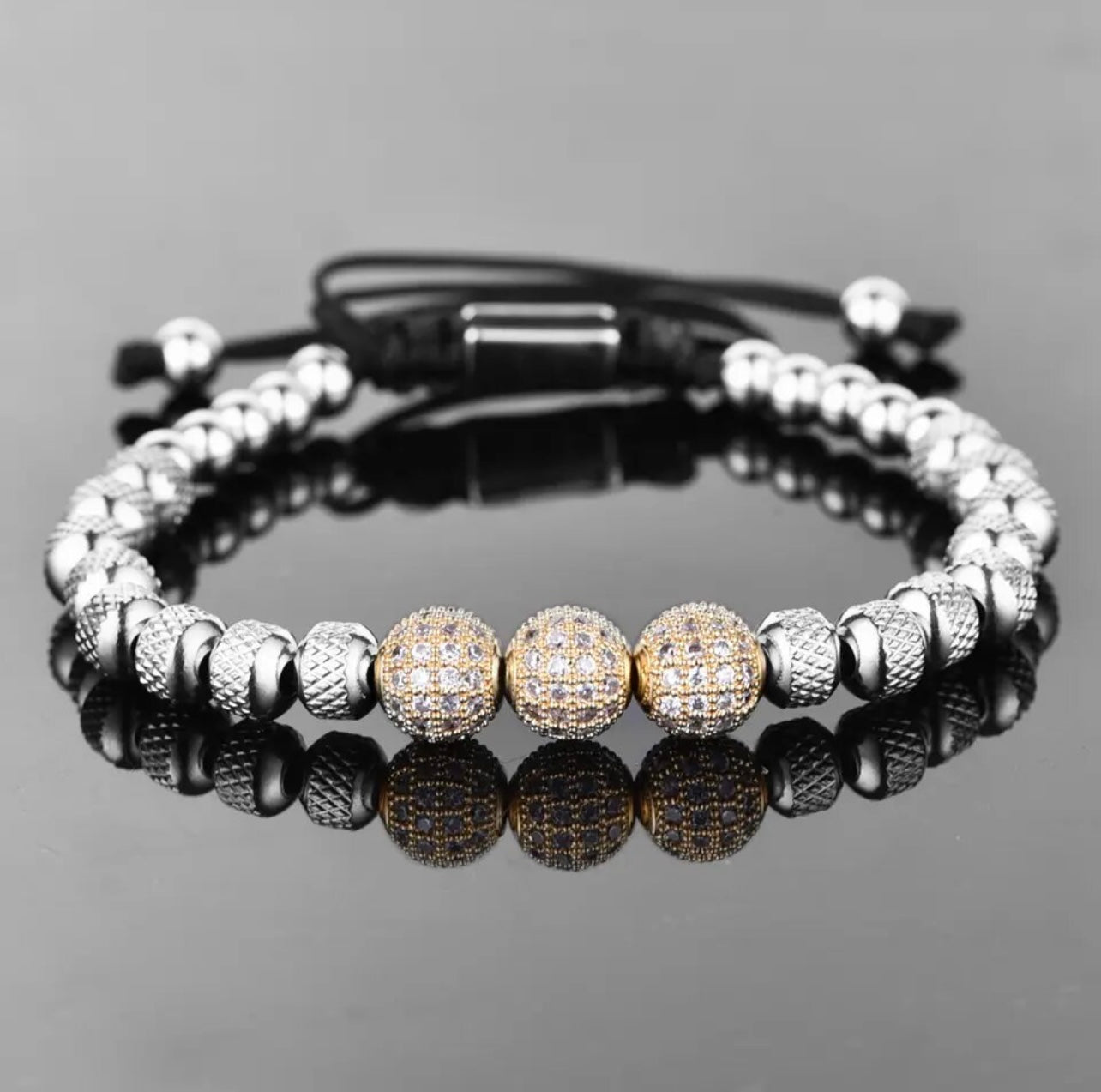 Sphere Bracelet Single.